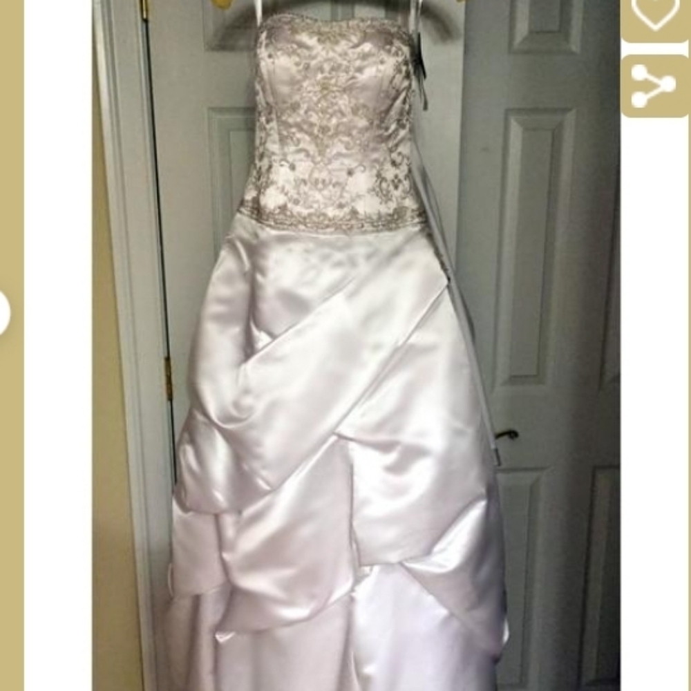Never Worn Oleg Cassini Wedding Dress Sz 14 - Picture 3 of 16
